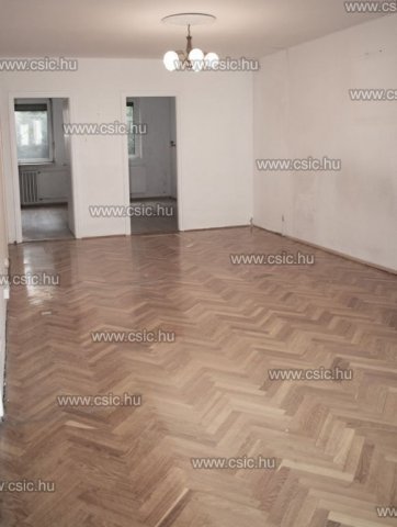Eladó téglalakás, Budapesten, XVIII. kerületben, Alacskai úton