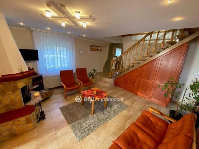 Eladó családi ház, Kecskeméten 94.9 M Ft, 4 szobás