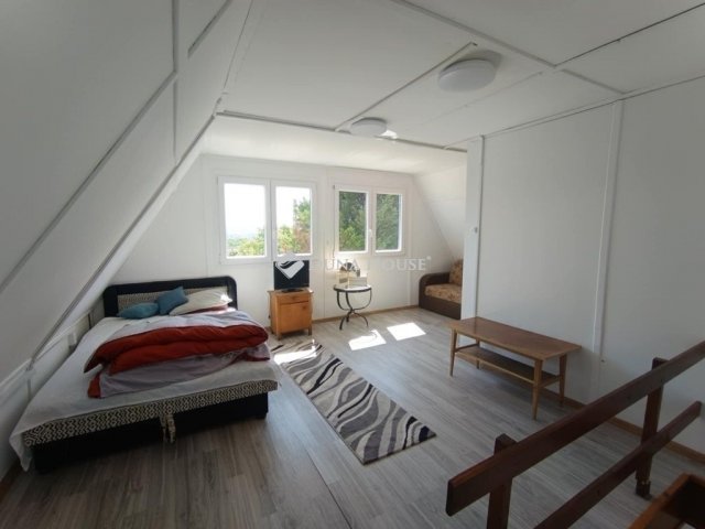 Eladó családi ház, Erdőkertesen 54.5 M Ft, 2 szobás