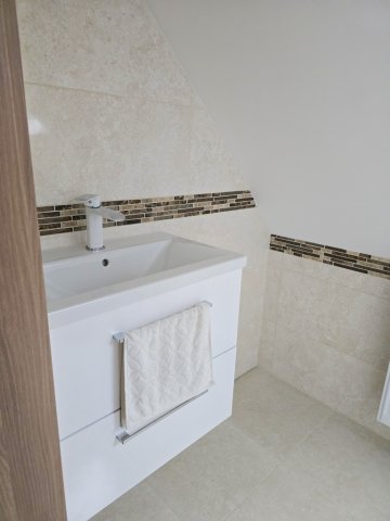 Eladó családi ház, Hosszúhetényen 99 M Ft, 4 szobás