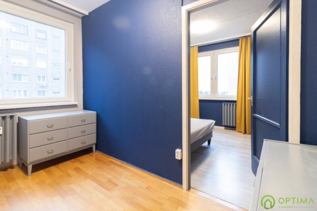 Eladó panellakás, Budapesten, XV. kerületben, Páskomliget utcában