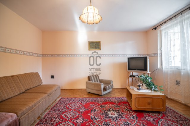 Eladó családi ház, Gárdonyban 85 M Ft, 5 szobás