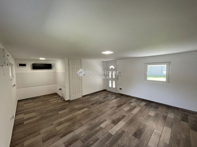 Eladó nyaraló, Ráckevén 25.9 M Ft, 1 szobás