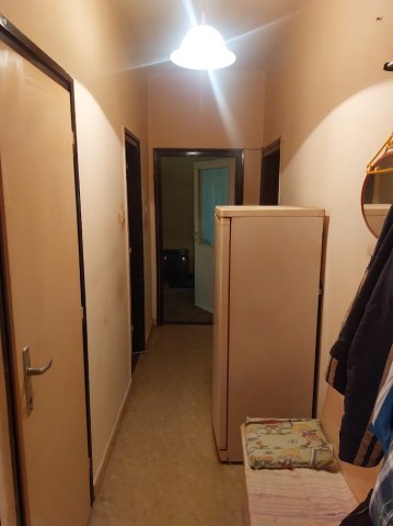 Eladó téglalakás, Komlón, Tompa Mihály utcában 12.2 M Ft