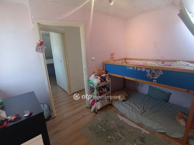 Eladó családi ház, Gárdonyban 99 M Ft, 3+2 szobás