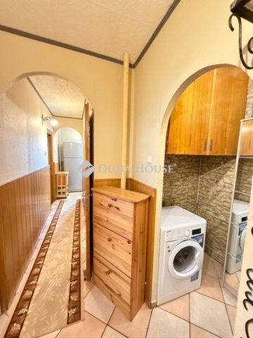 Eladó panellakás, Budapesten, XXI. kerületben 62.99 M Ft