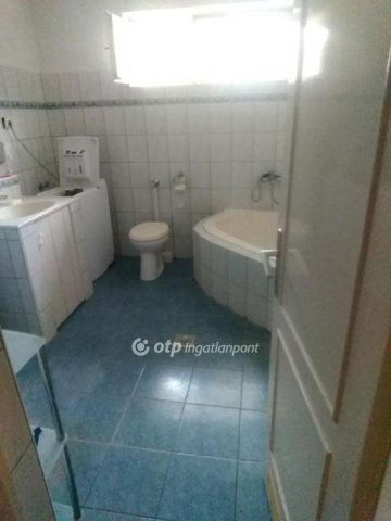 Eladó családi ház, Derecskén 59.5 M Ft, 2+1 szobás