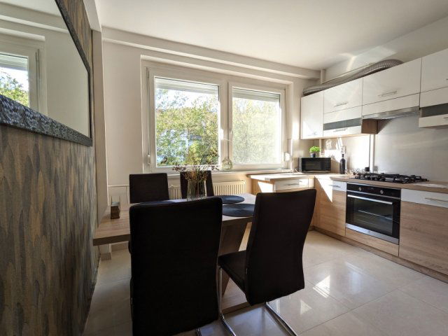 Kiadó téglalakás, albérlet, Debrecenben 280 E Ft / hó, 3 szobás