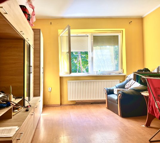 Eladó téglalakás, Sajószentpéteren 16.5 M Ft, 1+1 szobás