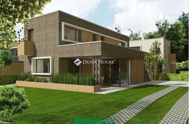 Eladó családi ház, Debrecenben 204 M Ft, 4 szobás