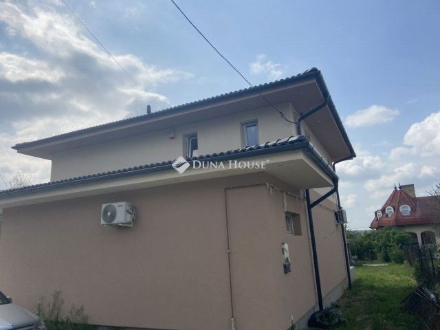 Eladó családi ház, Érden 133.7 M Ft, 4 szobás