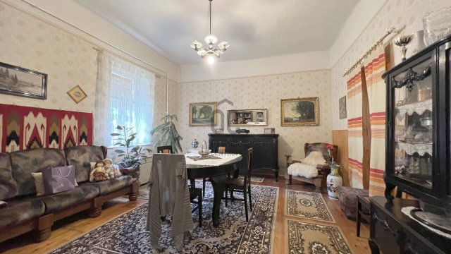 Eladó családi ház, Bátaszéken 25.9 M Ft, 3 szobás