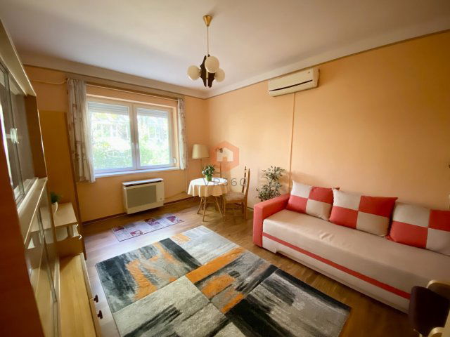 Eladó téglalakás, Szolnokon, Bacsó Nándor utcában 21.9 M Ft