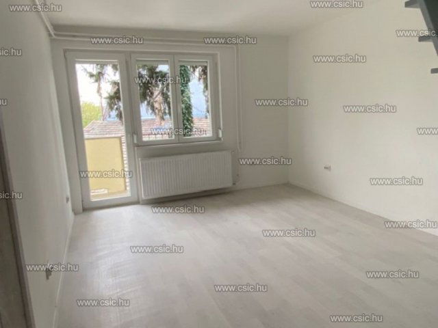 Eladó téglalakás, Szentendrén 105 M Ft, 3 szobás