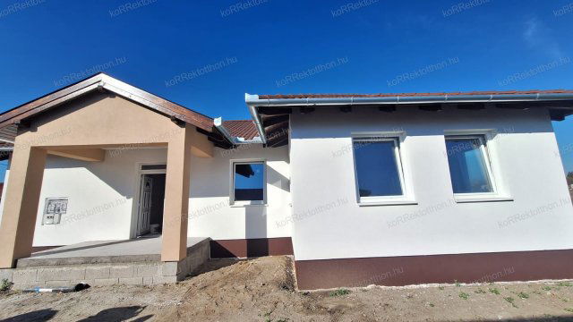 Eladó családi ház, Nagykátán 106 M Ft, 4 szobás