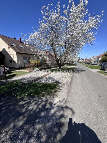 Eladó családi ház, Kaposváron 42 M Ft, 3 szobás