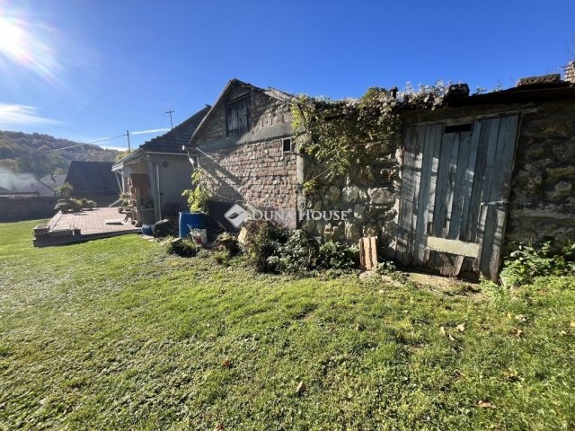 Eladó családi ház, Városlődön 51.9 M Ft, 1+2 szobás