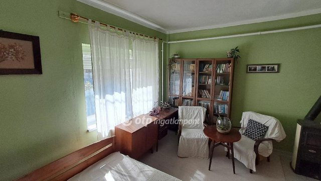 Eladó családi ház, Bükkszéken 39.5 M Ft, 2 szobás