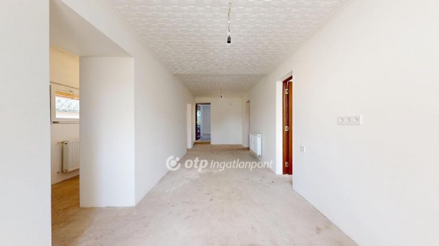 Eladó családi ház, Kálmánházán 34.75 M Ft, 2+1 szobás