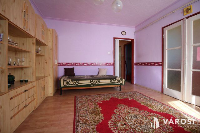 Eladó panellakás, Salgótarjánban 9.5 M Ft, 2 szobás