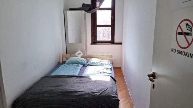 Eladó téglalakás, Budapesten, XI. kerületben 94.9 M Ft, 4 szobás