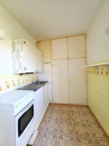 Eladó panellakás, Pécsett 33.9 M Ft, 2 szobás