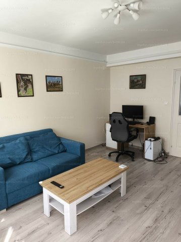 Kiadó téglalakás, albérlet, XI. kerületben, Daróczi úton