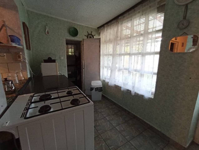 Eladó családi ház, Berekfürdőn 20.9 M Ft, 2 szobás