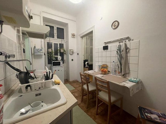 Eladó téglalakás, Budapesten, VII. kerületben, Garay utcában