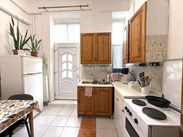 Eladó téglalakás, Budapesten, VII. kerületben 48 M Ft, 1 szobás