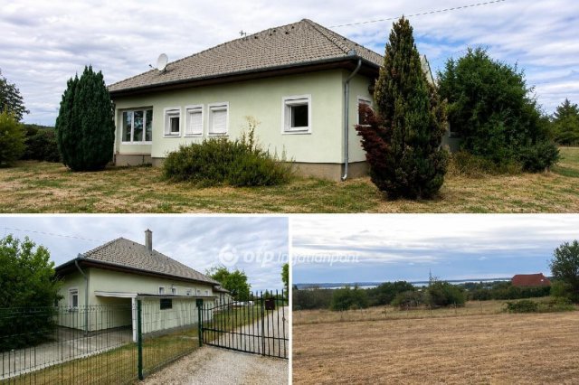 Eladó családi ház, Cserszegtomajon 119.9 M Ft, 5 szobás