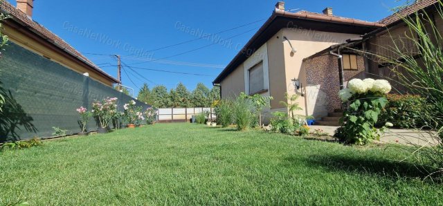 Eladó családi ház, Csemőn 48 M Ft, 3 szobás