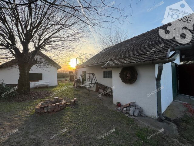 Eladó családi ház, Bugacpusztaházán 34.9 M Ft, 3 szobás