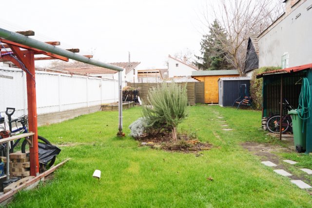 Eladó téglalakás, XIX. kerületben, Jáhn Ferenc utcában