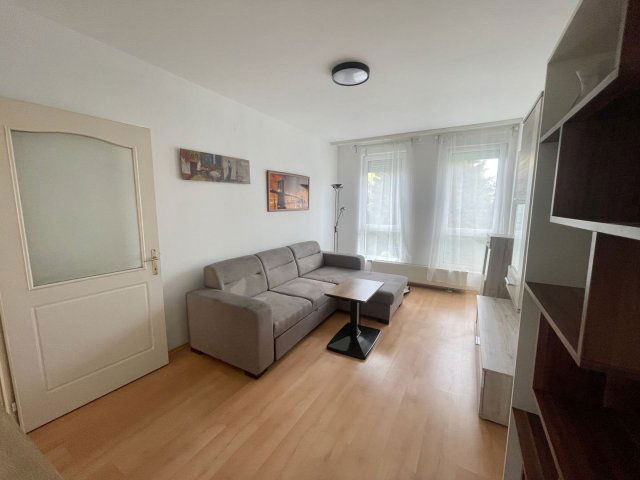 Kiadó téglalakás, albérlet, Debrecenben 230 E Ft / hó, 2 szobás