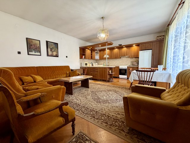 Eladó családi ház, Hatvanban 69.99 M Ft, 3+1 szobás