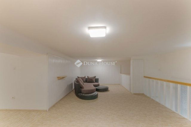 Eladó téglalakás, Budapesten, VIII. kerületben 49.9 M Ft