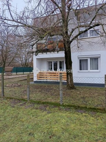 Eladó téglalakás, Lepsényben 53 M Ft, 2+1 szobás
