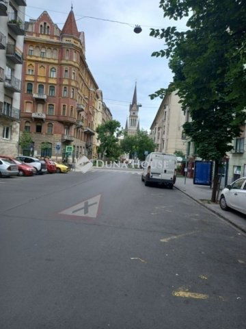 Eladó téglalakás, Budapesten, IX. kerületben 147 M Ft, 3 szobás