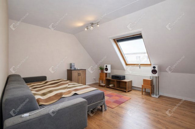 Eladó téglalakás, Szegeden 54.78 M Ft, 3 szobás