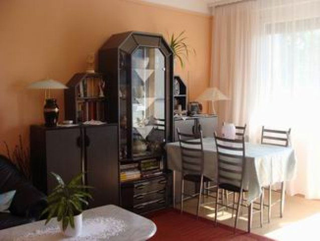 Kiadó panellakás, albérlet, Miskolcon, Kis-Hunyad utcában