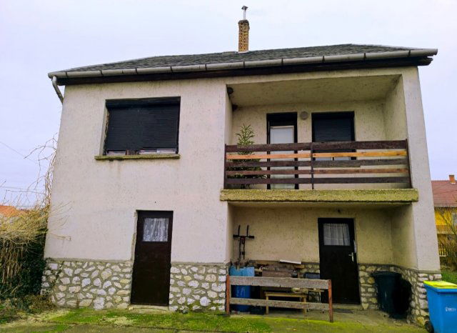 Eladó családi ház, Szikszón 39.85 M Ft, 3 szobás