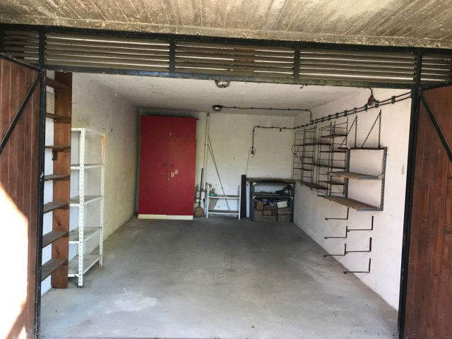 Kiadó garázs, Debrecenben 30 E Ft / hó / költözzbe.hu