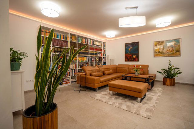 Eladó téglalakás, Miskolcon 142.9 M Ft, 3 szobás