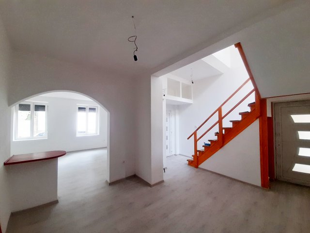 Eladó családi ház, Budapesten, XIX. kerületben 77.9 M Ft
