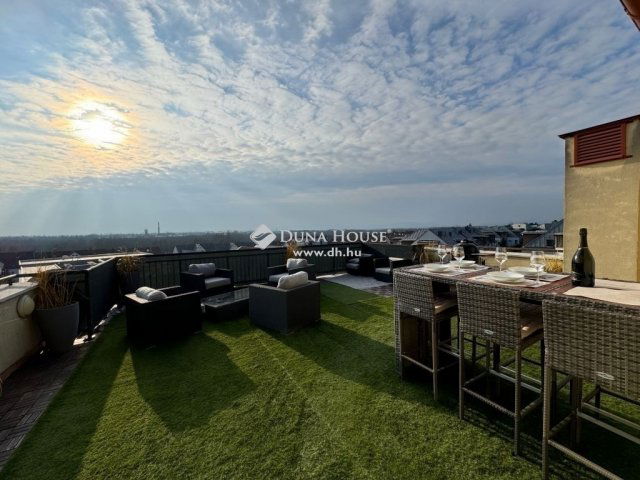 Eladó téglalakás, Budapesten, XVI. kerületben 180 M Ft, 3 szobás