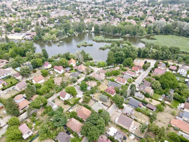 Eladó családi ház, Veresegyházon 119.99 M Ft, 4 szobás