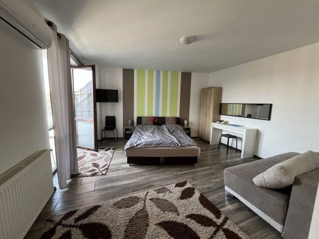 Eladó téglalakás, Hajdúszoboszlón 50 M Ft, 1 szobás