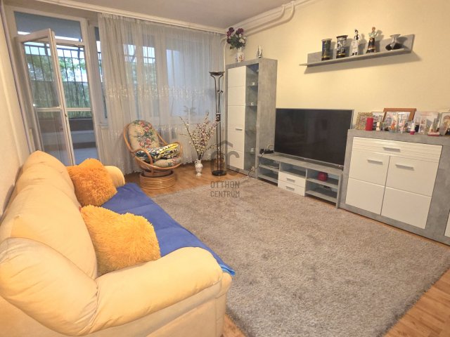 Eladó téglalakás, Budapesten, XVII. kerületben 81.9 M Ft