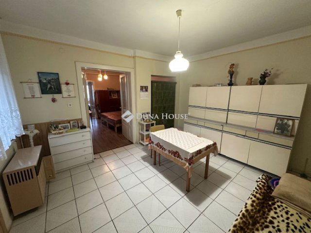 Eladó családi ház, Györkönyön 38.99 M Ft, 4 szobás